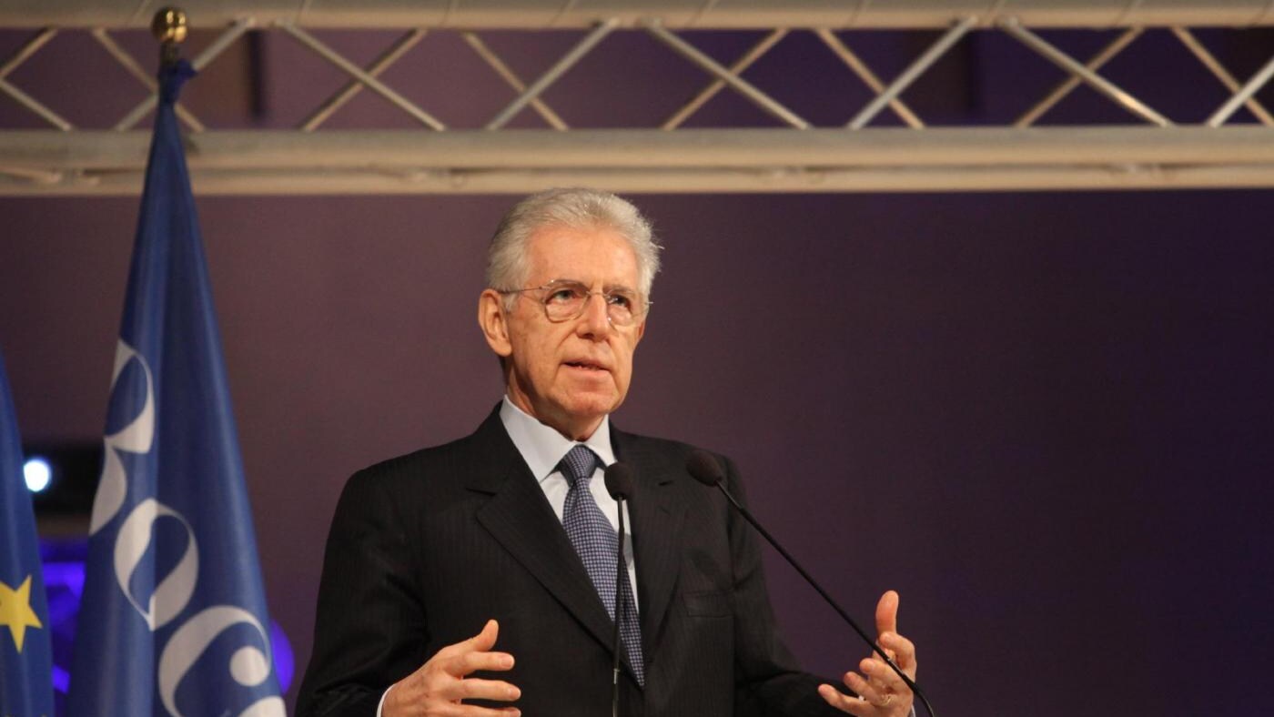 Monti alla Bocconi