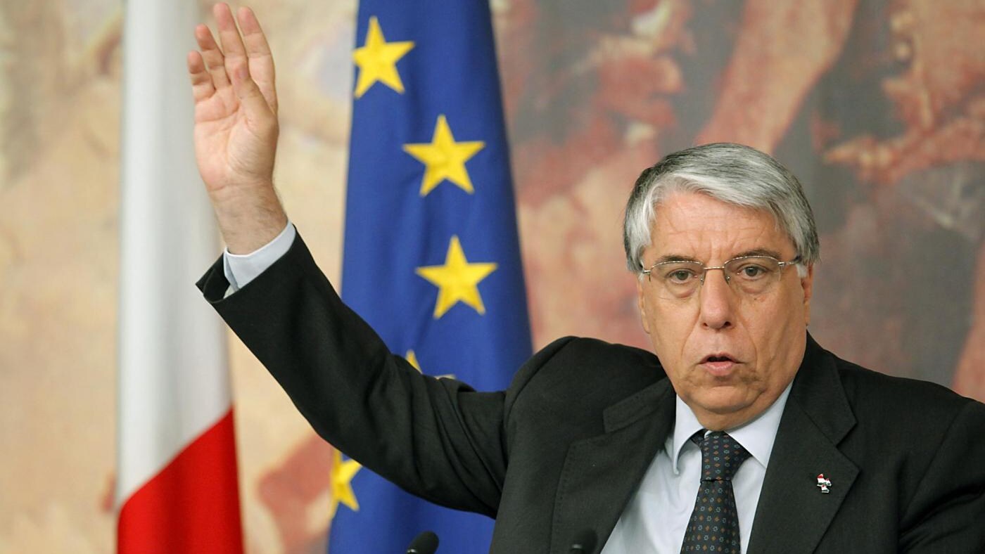 Carlo Giovanardi sui gay