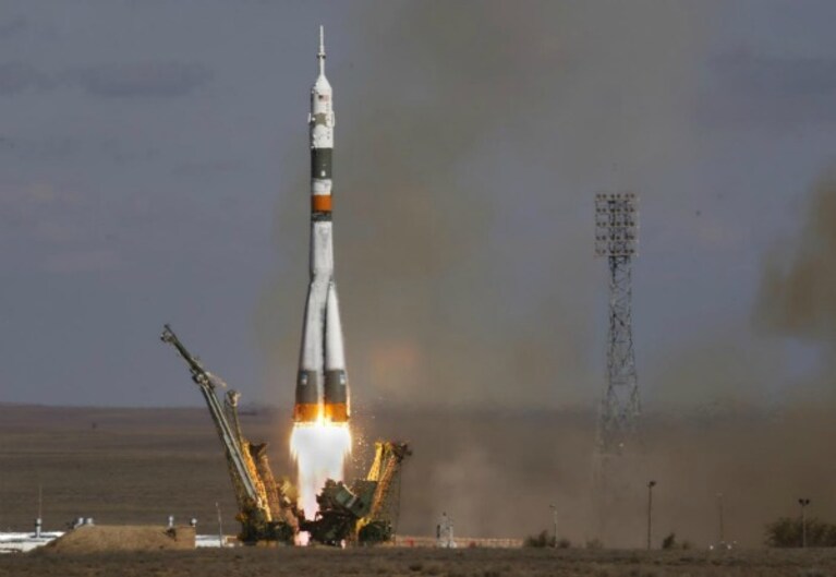 Il lancio da Kourou di Vega, il primo vettore spaziale italiano, sarà un evento importantissimo per l'Italia. In attesa di quell'ormai vicino 13 febbraio, ripercorriamo la storia dei lanciatori europei tra vittorie ed insuccessi.