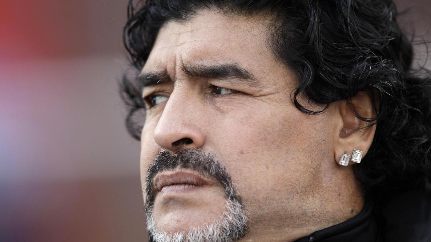 Maradona tentato dal suicidio per i debiti