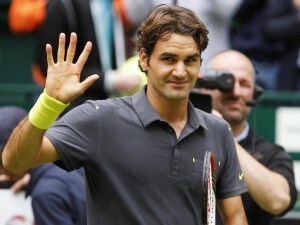 Roger Federer cerca il settimo successo a Wimbledon. Sulla sua strada i soliti avversari Nadal e Djokovic. In campo femminile lotta tra Maria Sharapova e Serena Williams.