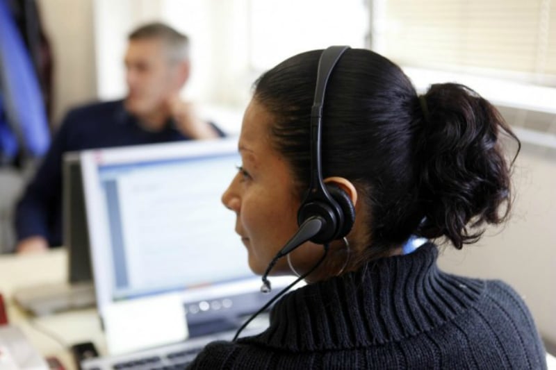 C’è una norma del documento del ministro Passera che non piacerà a quanti si occupano di “attività di vendita diretta di beni e servizi realizzata attraverso call center outbound”. Lavoreranno sempre con contratti a progetto.