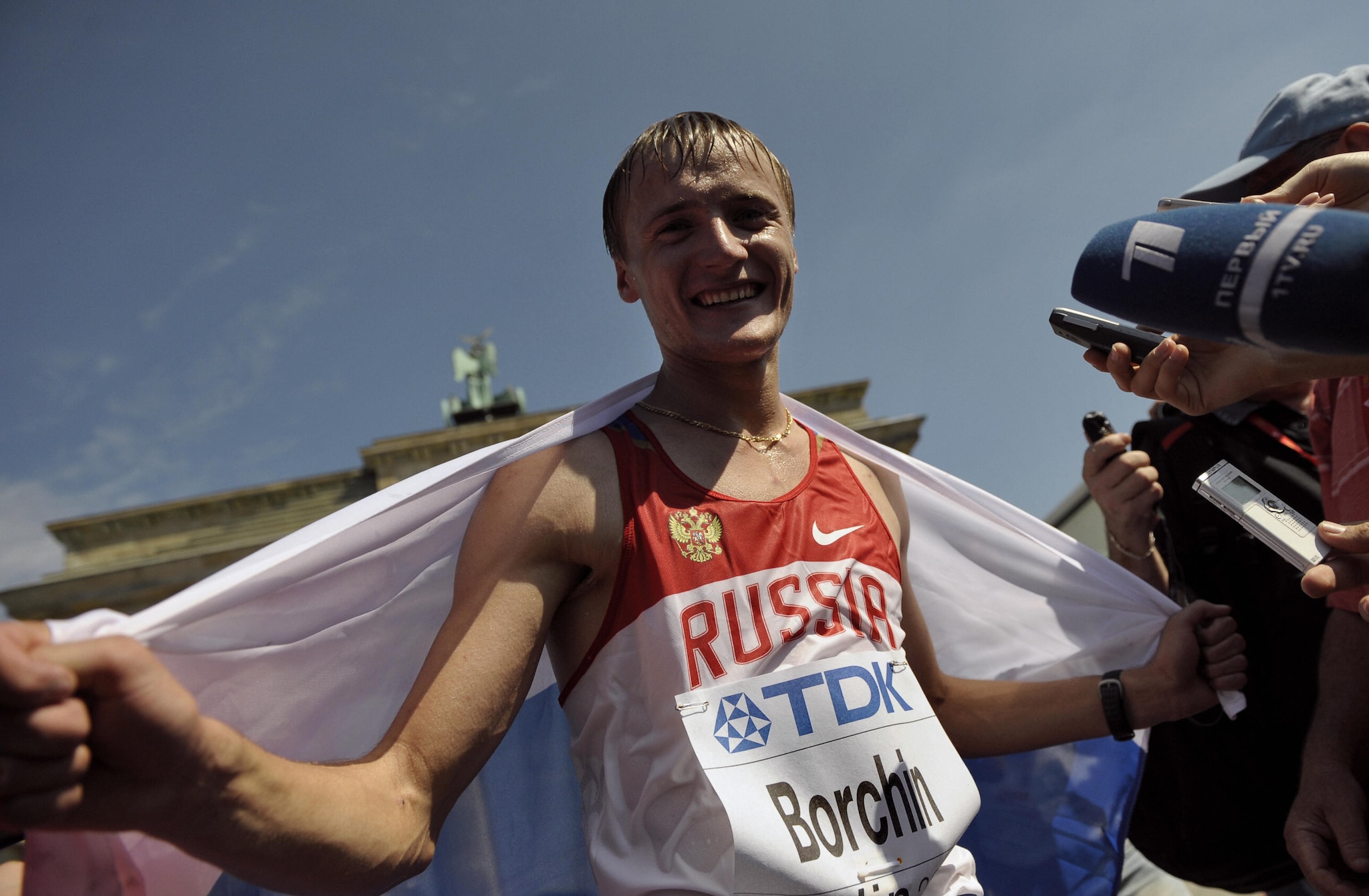 Russia's Valeriy Borchin celebrates winn