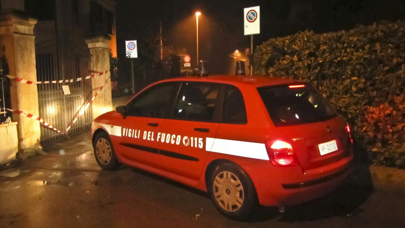 Incendia la casa della sua ex, notte in strada per gli inquilini del palazzo