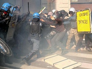 Sciopero, a Milano scontri tra studenti e forze dell'ordine