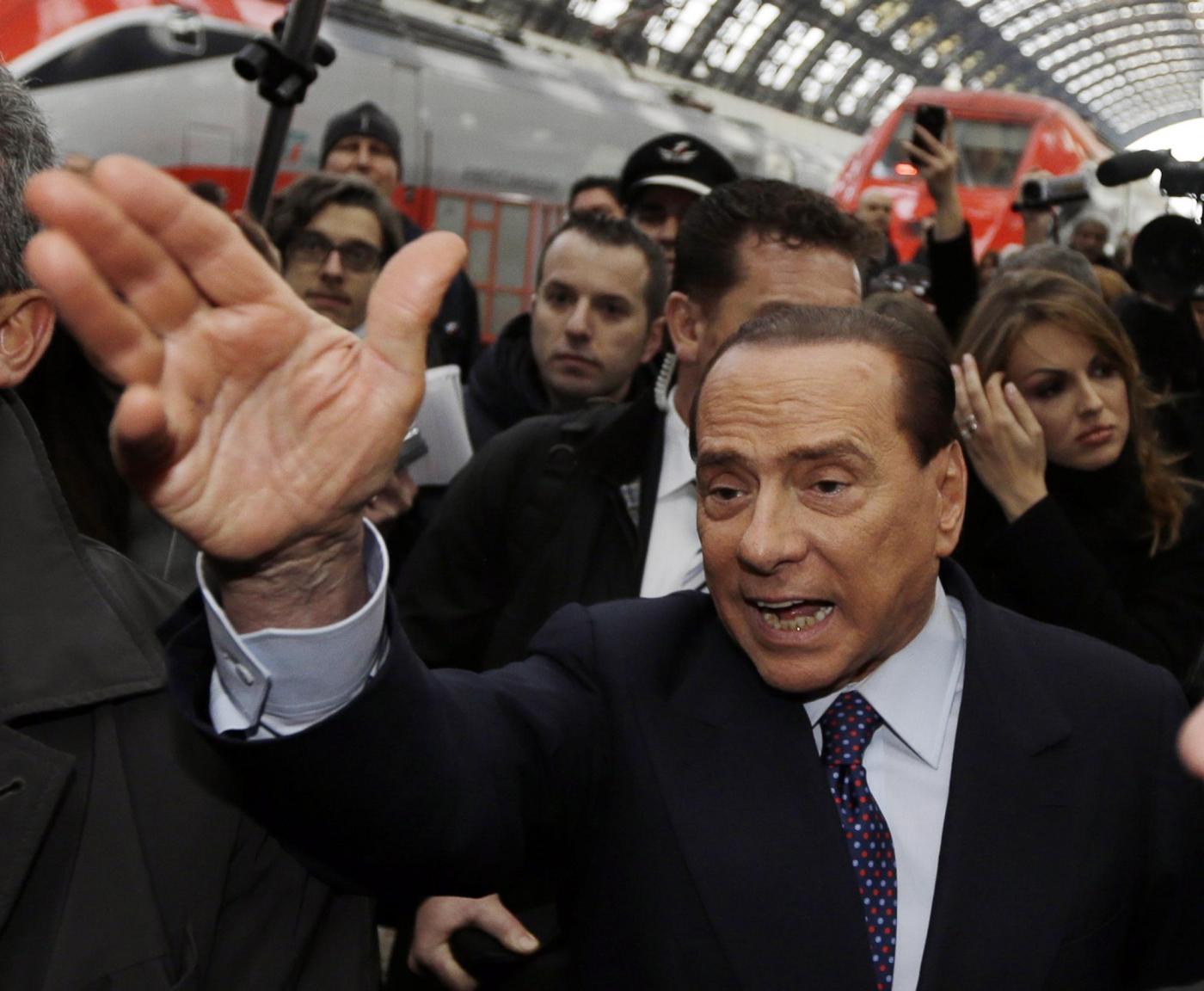 Berlusconi: &quot;uso criminale dello spread, inchiesta anche su Napolitano&quot;