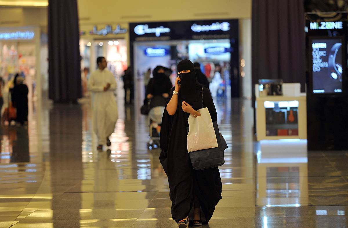 Arabia saudita donne separate nei negozi