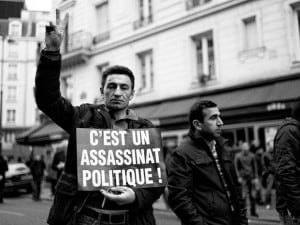 Manifestazione a Parigi per le attiviste del Pkk uccise, Erdogan: "faida interna"