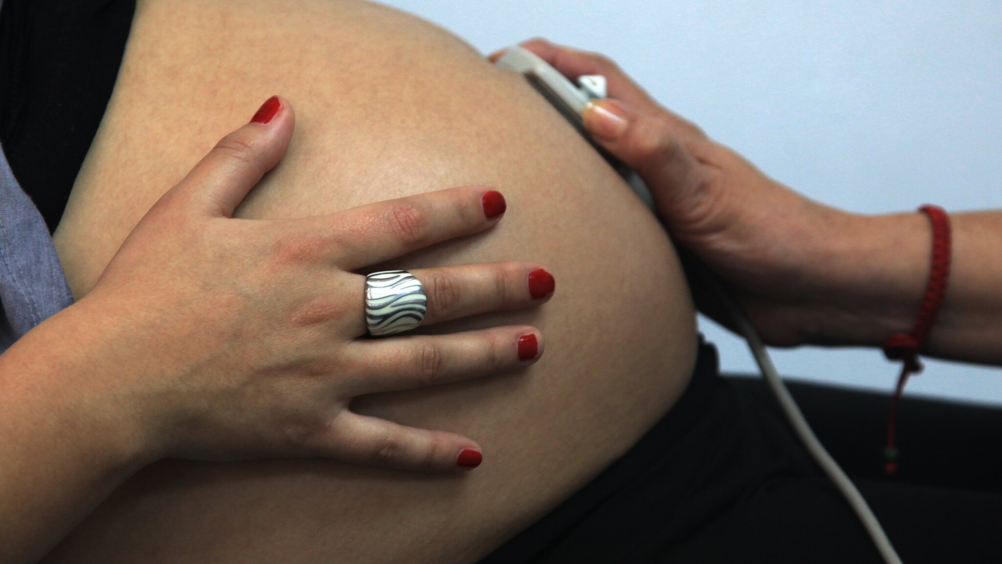 La bimba per la sua mamma e il suo papà, anche se è nata morta alla 27esima settimana di gestazione, deve avere la dignità di ogni altro bambino. E così, dopo una lunga battaglia legale, il suo nome comparirà nel registro del Comune di Cittadella.