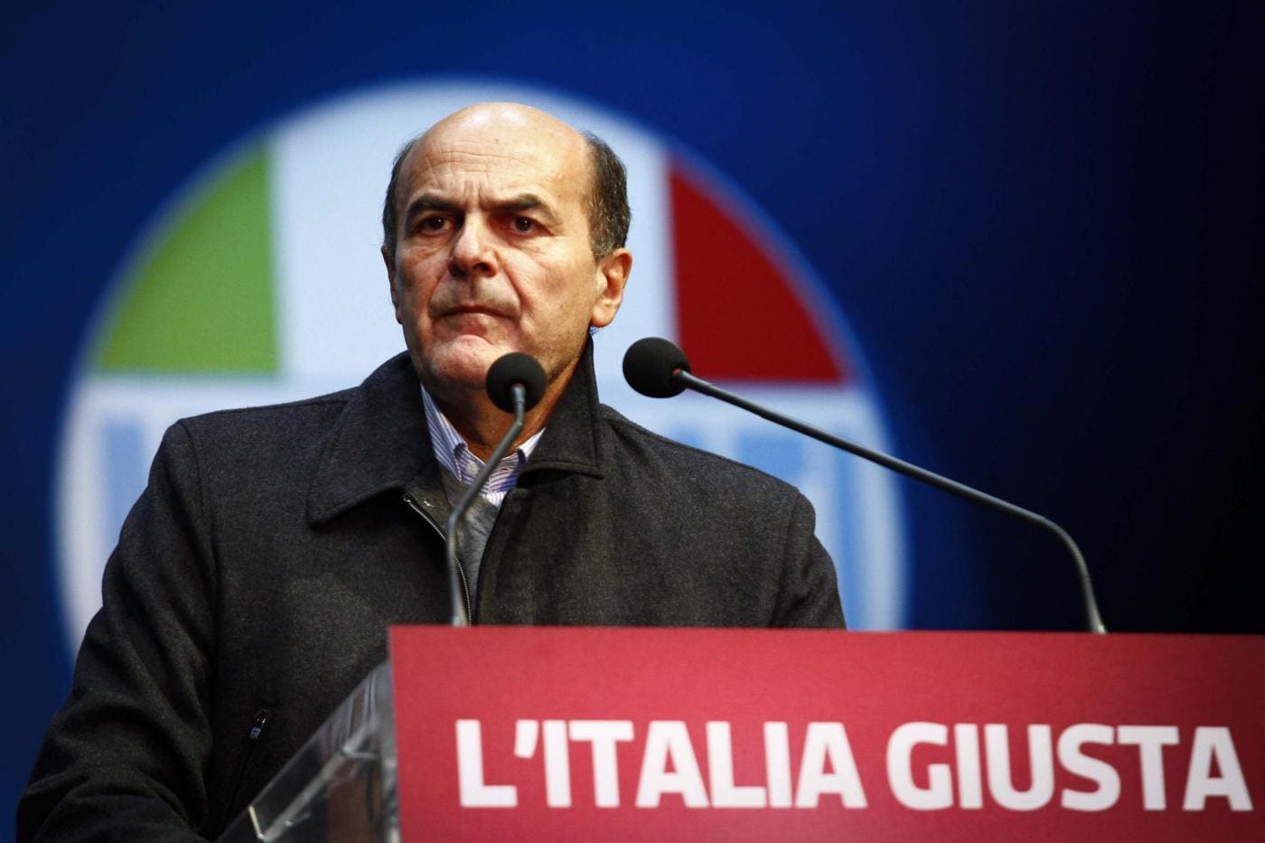 Bersani: "Se vinciamo aboliremo il ticket sulle visite specialistiche"