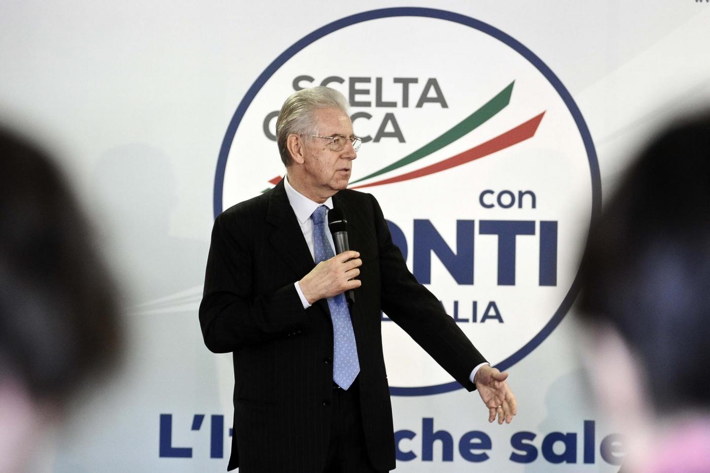 Monti: "Bersani può governare bene" e lancia Emma Bonino al Quirinale