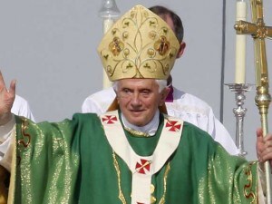benedettoXVI-Ratzinger