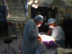 Nicoletta Ontano, 87enne di Montecorvina Rovella, è morta lo scorso 16 febbraio a Salerno. In seguito a dei primi sospetti è stata effettuata l’autopsia sul suo corpo che ha confermato che la donna aveva portato per sette mesi un ferro chirurgico nell'addome.