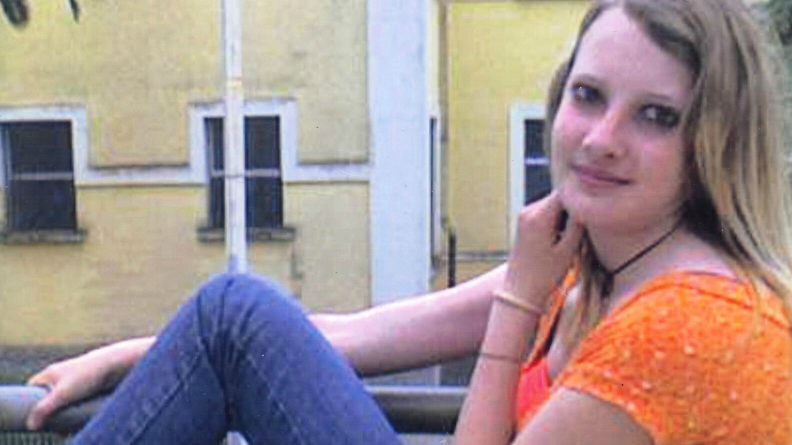 Il pm Mariano Buccoliero ha ripreso stamane la requisitoria in aula di Corte d’assise dopo che ieri ha ricordato che “questo è il processo per il massacro di una bambina di 15 anni, che non è il processo delle lacrime di Sabrina e di Michele o del silenzio di Cosima”.