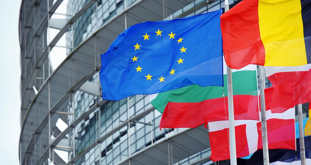 Unione eruopea cancella divieto del porno