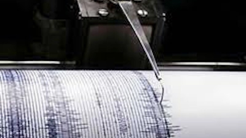 La terra ha tremato tra le 4 e le 5 di questa mattina nelle province di Teramo e dell’Aquila. Nessuna segnalazione di danni a cose e persone.