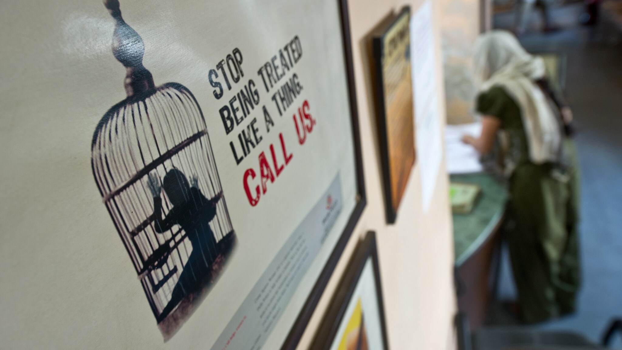 L’episodio, l’ultimo di un elenco lunghissimo, è avvenuto a New Delhi: la piccola è stata brutalmente violentata e mutilata e solo poche ore prima, nello stato dell’Uttar Pradesh, un’altra bimba di 6 anni è stata trovata morta.