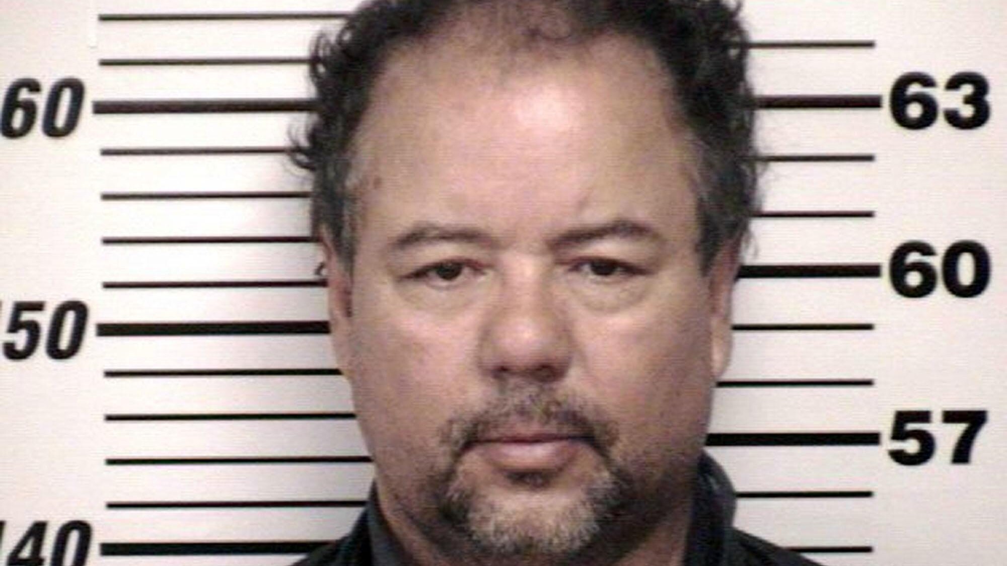 Ariel Castro, il mostro di Cleveland, è il padre della bambina di sei anni trovata in casa insieme alle tre ragazze rapite. E mentre il rapitore è in carcere sua figlia afferma alla Cnn: “Per me è morto, non lo vedrò mai più”.
