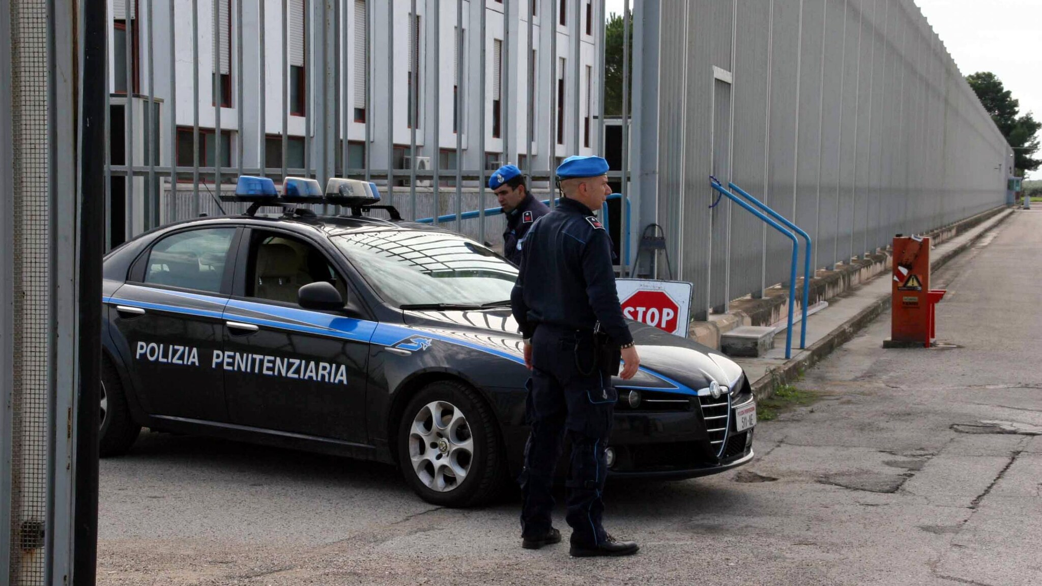 Strasburgo ha rigettato il ricorso dell’Italia e ha confermato che il Paese dovrà entro un anno trovare una soluzione al sovraffollamento carcerario nonché risarcire i detenuti che ne sono stati vittime.