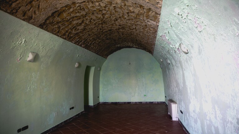 Il restauro della villa Ferretti confiscata ai Polverino