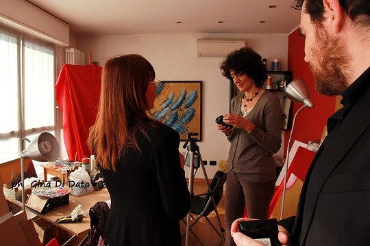 Maria Giovanna Farina, Davide Foschi, Rossella Maspero durante i preparativi.