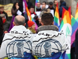 Coppia gay congedo