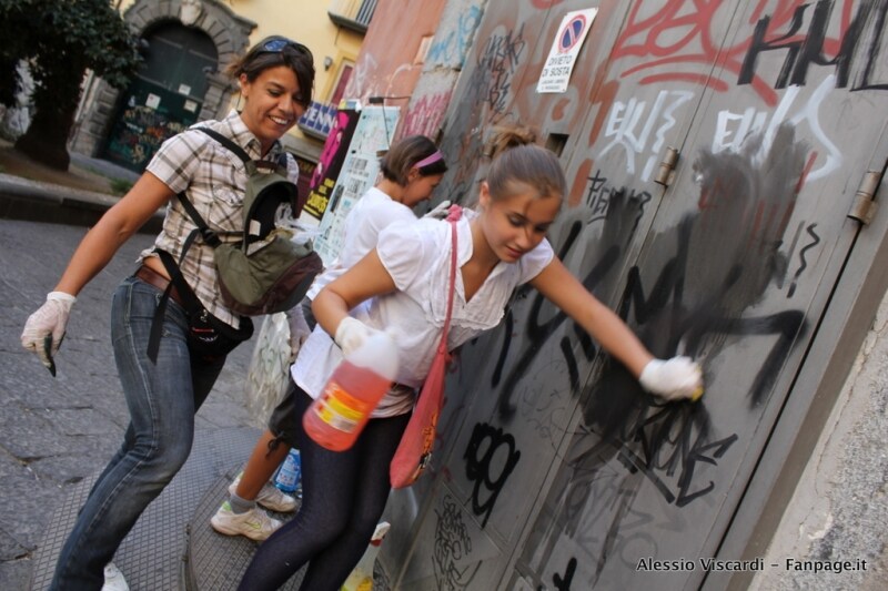 Giovani ragazze al lavoro