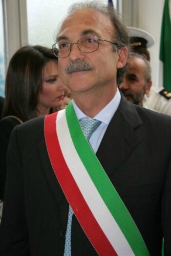 Ippazio-Stefàno,-Sindaco-di-Taranto
