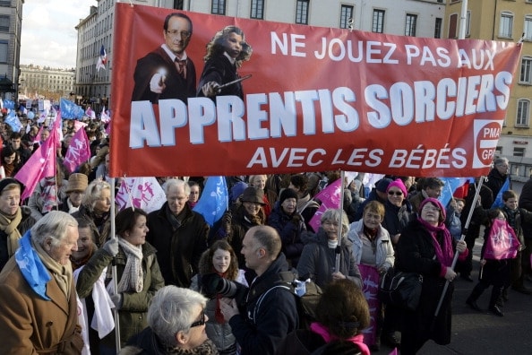 \"Hollande famigliofobo\" 