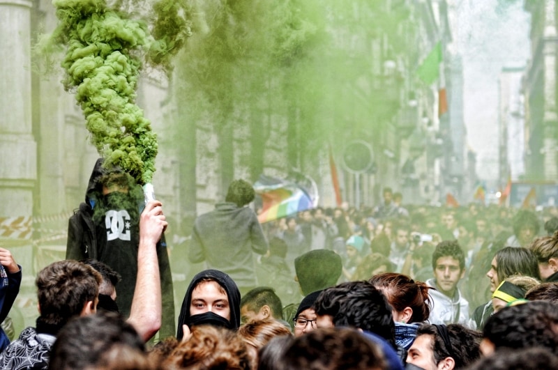 Studenti-e-lavoratori-della-scuola-in-90-città-italiane