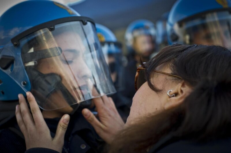 Un incontro/scontro con le forze dell\'ordine