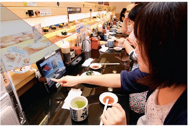 In Giappone i Fast-Sushi battono la concorrenza grazie all'hi-tech [VIDEO]