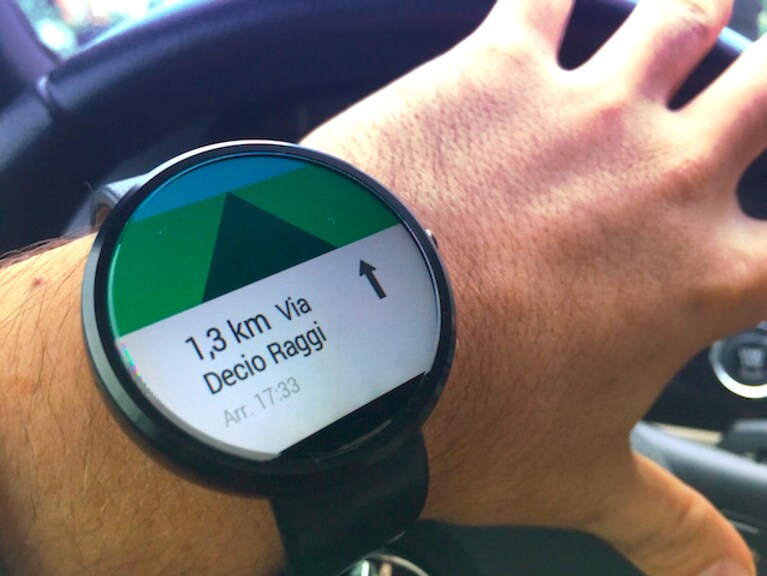 720 mila android wear