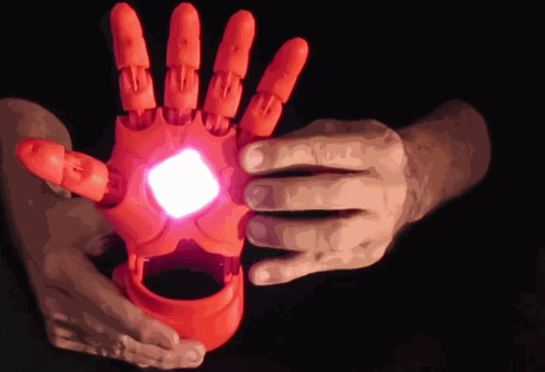 Protesi Iron Man