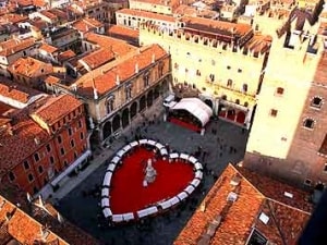 verona in love_stand