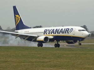 voli ryanair dirottati all'aeroporto di palermo