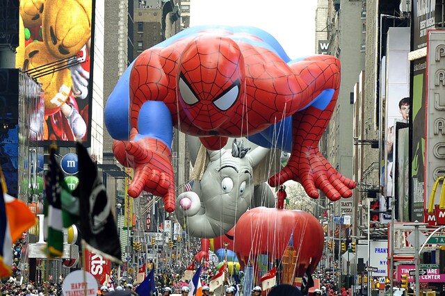 Il Macy’s Thanksgiving Day Parade del Giorno del Ringraziamento (AFP / Timothy A. Clary)