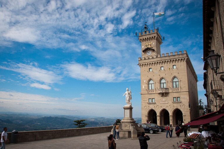 Palazzo governativo