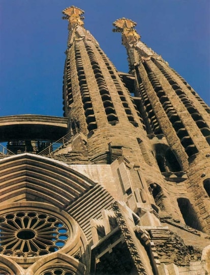 Rosone e guglia della Sagrada Familia