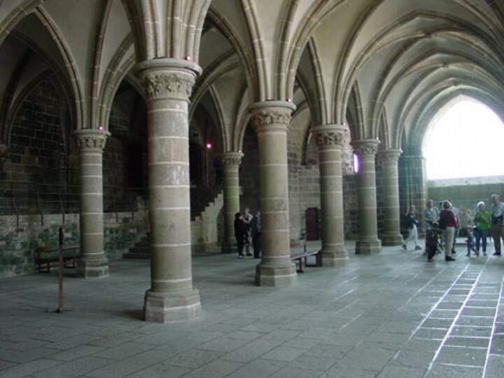 Mont Saint Michel: le colonne dell\'Abbazia
