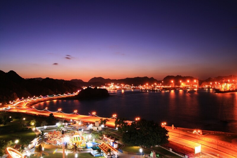 Muscat di notte