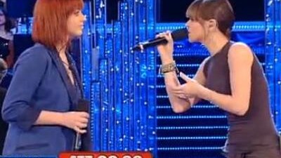 Alessandra Amoroso duetta con Annalisa Scarrone