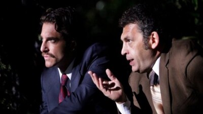 il commissario Santamaria con il suo collega