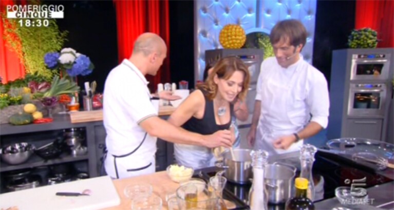 d'urso da pomeriggio 5 passa a la notte degli chef
