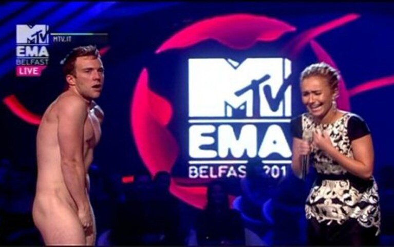 hayden scandalizzata agli ema 2011