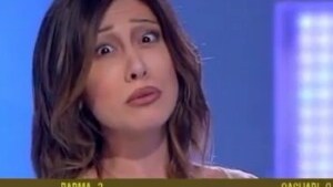 L'imitatrice di Quelli che il calcio non si è lasciata sfuggire l'occasione per cavalcare l'onda del gossip nel quadrilatero amoroso Belen - Corona e Stefano - Emma. Ecco la sua versione dei fatti.