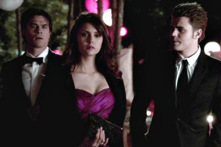 The Vampire Diaries 4: chi sceglierà Elena tra Damon e Stefan?