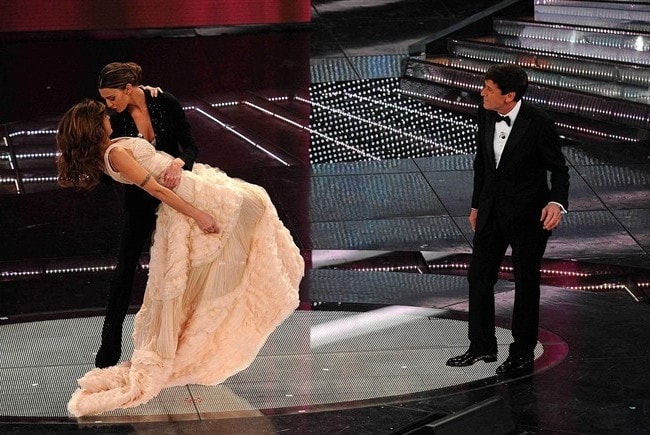 Gianni Morandi si gode il casquet