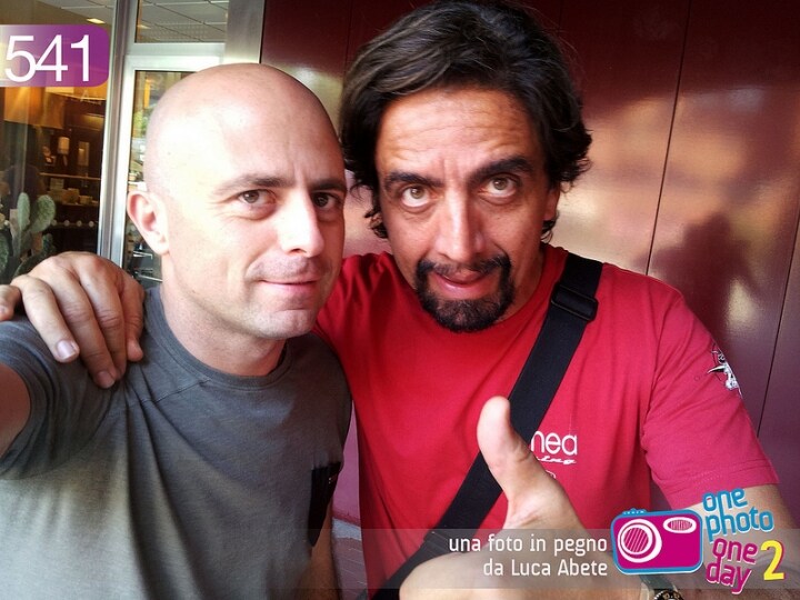 L\'inviato di Striscia La Notizia in Campania