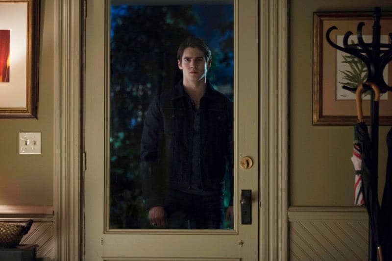 Jeremy-interpretato-da-Steven-R-McQueen-4x12
